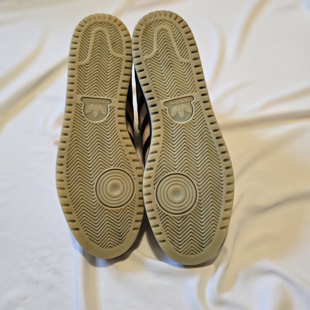 Adidas x ESPN Top Ten Hi Top sneaker in Beige/Black/Red Sz 13 - Picture 9 of 16